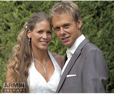 armin__erika_are_married_20090917_1944717450.jpg